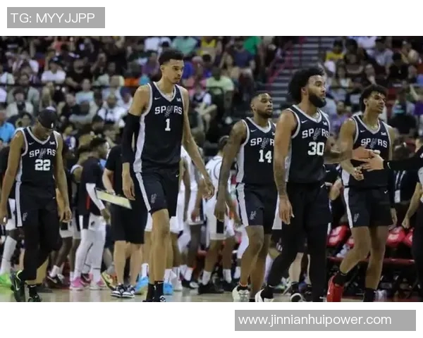 独行侠或将交易浓眉留住欧文与弗拉格训练中关系良好